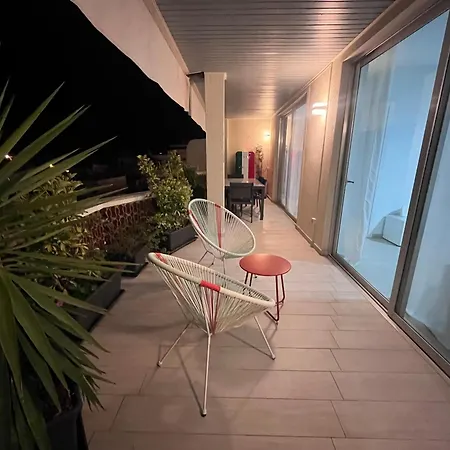 The White Heart House - Attic Sea View 아파트 *