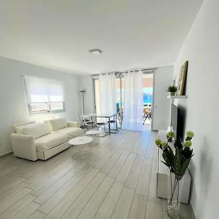 The White Heart House - Attic Sea View * 로스크리스티아노스