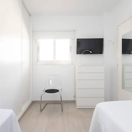 아파트 The White Heart House - Attic Sea View *
