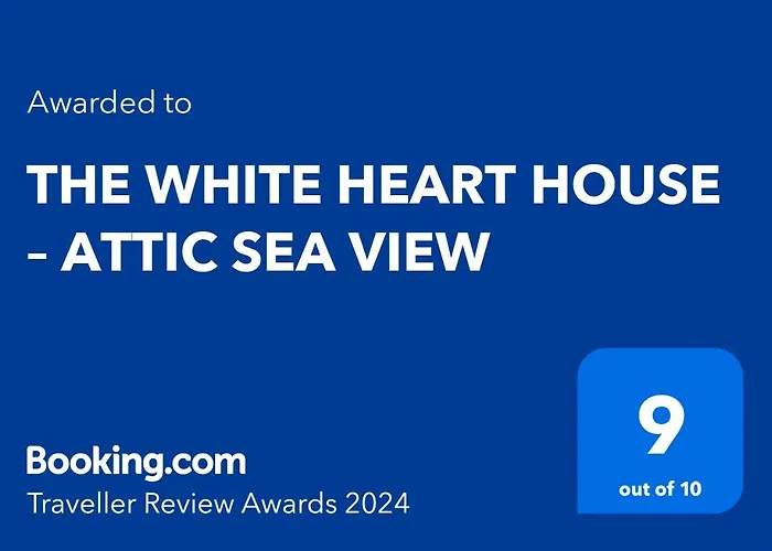 דירה The White Heart House - Attic Sea View לוס כריסטיאנוס